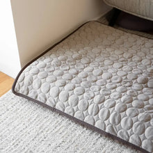 Charger l'image dans la galerie, MrFluffyFriend® - Tapis rafraîchissant pour chien